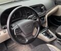Белый Хендай Элантра, объемом двигателя 2 л и пробегом 112 тыс. км за 11800 $, фото 10 на Automoto.ua