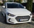 Белый Хендай Элантра, объемом двигателя 1.6 л и пробегом 195 тыс. км за 10500 $, фото 9 на Automoto.ua