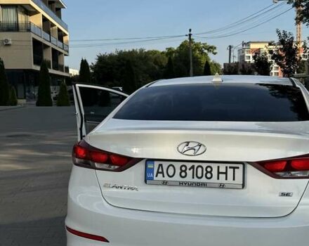 Белый Хендай Элантра, объемом двигателя 2 л и пробегом 76 тыс. км за 12800 $, фото 13 на Automoto.ua