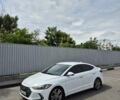 Белый Хендай Элантра, объемом двигателя 2 л и пробегом 80 тыс. км за 12800 $, фото 5 на Automoto.ua