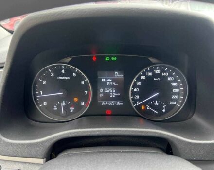 Білий Хендай Елантра, об'ємом двигуна 1.6 л та пробігом 220 тис. км за 11800 $, фото 16 на Automoto.ua