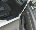 Белый Хендай Элантра, объемом двигателя 2 л и пробегом 255 тыс. км за 10900 $, фото 5 на Automoto.ua