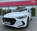 Белый Хендай Элантра, объемом двигателя 2 л и пробегом 120 тыс. км за 12900 $, фото 1 на Automoto.ua