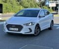 Белый Хендай Элантра, объемом двигателя 2 л и пробегом 130 тыс. км за 11000 $, фото 1 на Automoto.ua