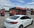 Белый Хендай Элантра, объемом двигателя 2 л и пробегом 80 тыс. км за 12800 $, фото 6 на Automoto.ua