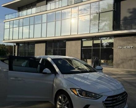 Білий Хендай Елантра, об'ємом двигуна 2 л та пробігом 76 тис. км за 13500 $, фото 4 на Automoto.ua