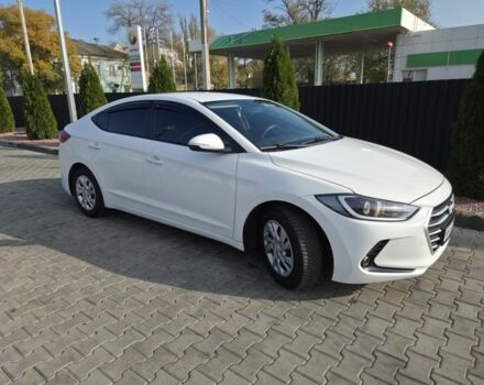 Белый Хендай Элантра, объемом двигателя 1.6 л и пробегом 195 тыс. км за 10500 $, фото 8 на Automoto.ua