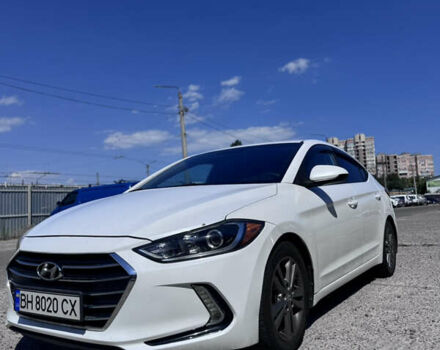 Білий Хендай Елантра, об'ємом двигуна 2 л та пробігом 140 тис. км за 10999 $, фото 1 на Automoto.ua