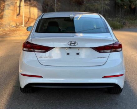 Білий Хендай Елантра, об'ємом двигуна 2 л та пробігом 53 тис. км за 10000 $, фото 5 на Automoto.ua