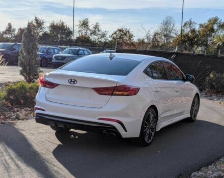 Белый Хендай Элантра, объемом двигателя 1.6 л и пробегом 59 тыс. км за 6000 $, фото 6 на Automoto.ua