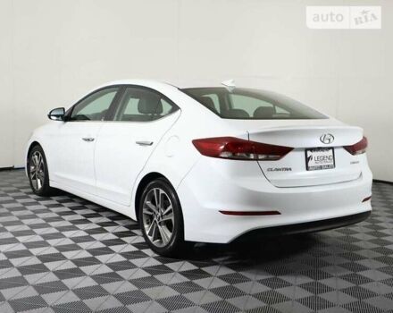 Белый Хендай Элантра, объемом двигателя 2 л и пробегом 44 тыс. км за 3000 $, фото 2 на Automoto.ua