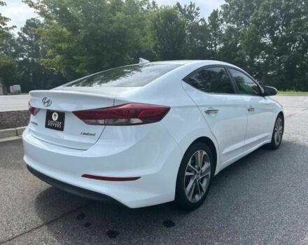 Белый Хендай Элантра, объемом двигателя 2 л и пробегом 63 тыс. км за 2600 $, фото 6 на Automoto.ua