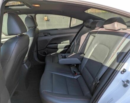 Белый Хендай Элантра, объемом двигателя 1.6 л и пробегом 65 тыс. км за 6100 $, фото 10 на Automoto.ua