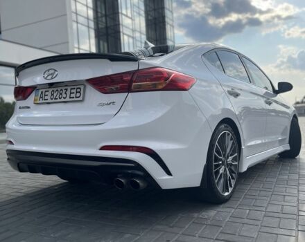 Білий Хендай Елантра, об'ємом двигуна 1.6 л та пробігом 102 тис. км за 12500 $, фото 15 на Automoto.ua