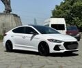 Хендай Элантра 2017 в Ровно на Automoto.ua Белый Хендай Элантра, объемом двигателя 1.6 л и пробегом 174 тыс. км за 6500 $, фото 1 на Automoto.ua