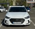 Білий Хендай Елантра, об'ємом двигуна 2 л та пробігом 182 тис. км за 9500 $, фото 1 на Automoto.ua