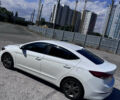Білий Хендай Елантра, об'ємом двигуна 2 л та пробігом 140 тис. км за 10999 $, фото 6 на Automoto.ua