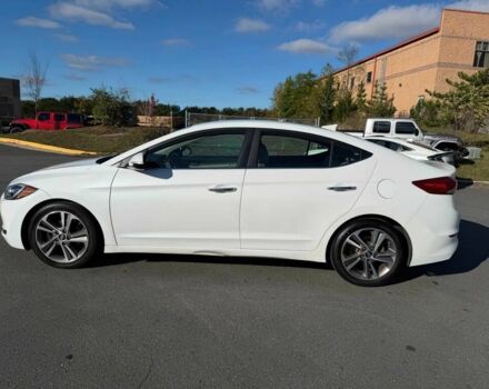 Хендай Элантра 2017 в Тернополе на Automoto.ua Белый Хендай Элантра, объемом двигателя 2 л и пробегом 59 тыс. км за 4000 $, фото 3 на Automoto.ua