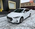 Білий Хендай Елантра, об'ємом двигуна 2 л та пробігом 170 тис. км за 11000 $, фото 1 на Automoto.ua