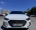 Білий Хендай Елантра, об'ємом двигуна 2 л та пробігом 140 тис. км за 10999 $, фото 1 на Automoto.ua