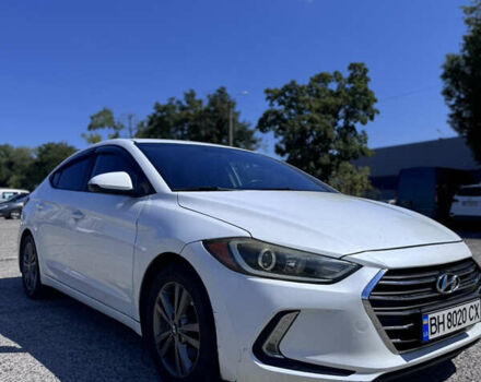Білий Хендай Елантра, об'ємом двигуна 2 л та пробігом 140 тис. км за 10999 $, фото 2 на Automoto.ua