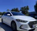Білий Хендай Елантра, об'ємом двигуна 2 л та пробігом 140 тис. км за 10999 $, фото 2 на Automoto.ua