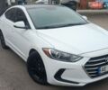 Белый Хендай Элантра, объемом двигателя 2 л и пробегом 151 тыс. км за 12900 $, фото 1 на Automoto.ua