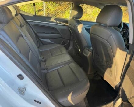 Білий Хендай Елантра, об'ємом двигуна 2 л та пробігом 53 тис. км за 10000 $, фото 13 на Automoto.ua