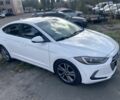 Белый Хендай Элантра, объемом двигателя 2 л и пробегом 152 тыс. км за 8997 $, фото 2 на Automoto.ua