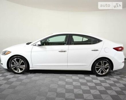 Белый Хендай Элантра, объемом двигателя 2 л и пробегом 44 тыс. км за 3000 $, фото 5 на Automoto.ua