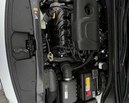 Белый Хендай Элантра, объемом двигателя 1.6 л и пробегом 198 тыс. км за 13000 $, фото 6 на Automoto.ua