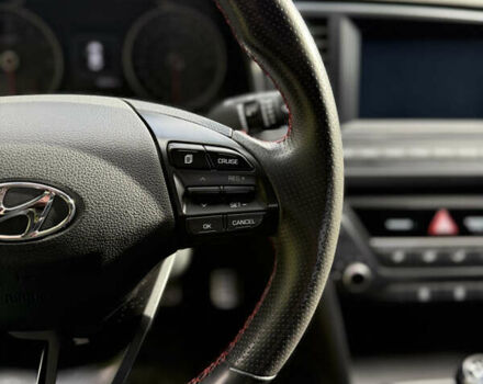 Білий Хендай Елантра, об'ємом двигуна 1.59 л та пробігом 65 тис. км за 14600 $, фото 25 на Automoto.ua