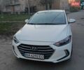 Белый Хендай Элантра, объемом двигателя 2 л и пробегом 118 тыс. км за 12000 $, фото 1 на Automoto.ua