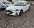 Белый Хендай Элантра, объемом двигателя 2 л и пробегом 190 тыс. км за 9700 $, фото 1 на Automoto.ua