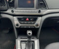 Белый Хендай Элантра, объемом двигателя 2 л и пробегом 150 тыс. км за 12300 $, фото 11 на Automoto.ua