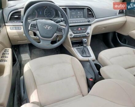 Белый Хендай Элантра, объемом двигателя 2 л и пробегом 96 тыс. км за 2300 $, фото 7 на Automoto.ua