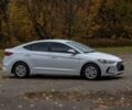 Білий Хендай Елантра, об'ємом двигуна 2 л та пробігом 89 тис. км за 3500 $, фото 2 на Automoto.ua