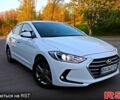 Белый Хендай Элантра, объемом двигателя 1.6 л и пробегом 198 тыс. км за 12999 $, фото 1 на Automoto.ua