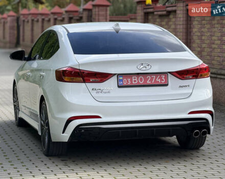Білий Хендай Елантра, об'ємом двигуна 1.59 л та пробігом 65 тис. км за 14600 $, фото 8 на Automoto.ua