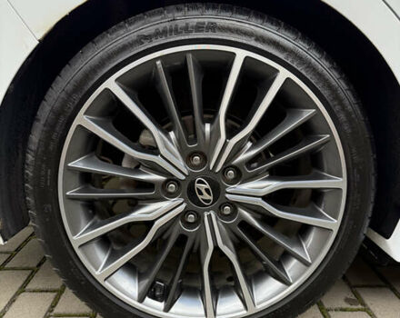 Білий Хендай Елантра, об'ємом двигуна 1.59 л та пробігом 65 тис. км за 14600 $, фото 39 на Automoto.ua