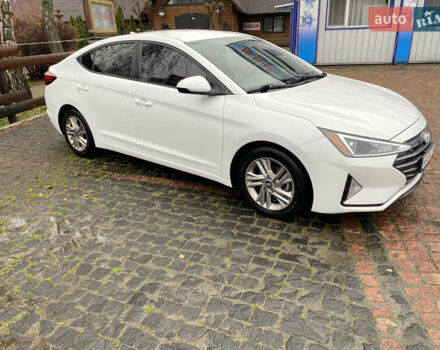Белый Хендай Элантра, объемом двигателя 2 л и пробегом 82 тыс. км за 14200 $, фото 2 на Automoto.ua