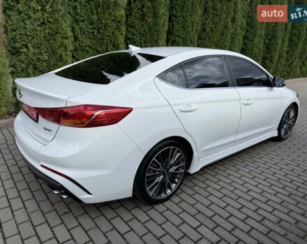 Білий Хендай Елантра, об'ємом двигуна 1.59 л та пробігом 65 тис. км за 14600 $, фото 10 на Automoto.ua