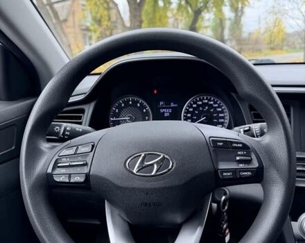 Белый Хендай Элантра, объемом двигателя 2 л и пробегом 96 тыс. км за 13800 $, фото 25 на Automoto.ua