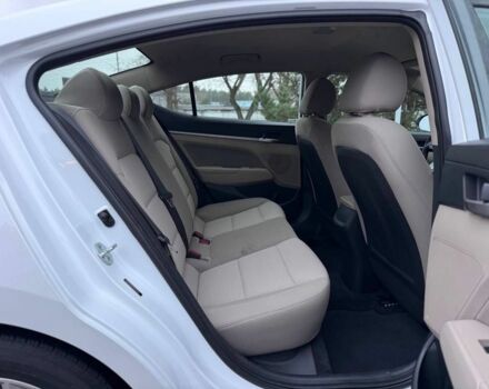 Білий Хендай Елантра, об'ємом двигуна 2 л та пробігом 84 тис. км за 13600 $, фото 12 на Automoto.ua