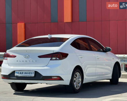Білий Хендай Елантра, об'ємом двигуна 1.59 л та пробігом 270 тис. км за 12500 $, фото 7 на Automoto.ua