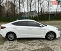 Белый Хендай Элантра, объемом двигателя 1.59 л и пробегом 140 тыс. км за 14500 $, фото 5 на Automoto.ua