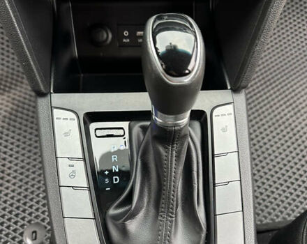 Белый Хендай Элантра, объемом двигателя 1.59 л и пробегом 140 тыс. км за 14500 $, фото 15 на Automoto.ua