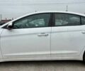 Белый Хендай Элантра, объемом двигателя 2 л и пробегом 164 тыс. км за 9400 $, фото 6 на Automoto.ua