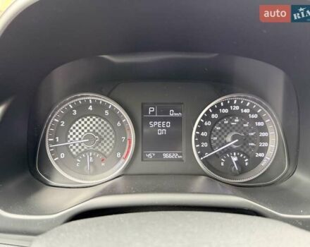 Белый Хендай Элантра, объемом двигателя 2 л и пробегом 96 тыс. км за 13800 $, фото 13 на Automoto.ua