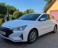 Білий Хендай Елантра, об'ємом двигуна 1.59 л та пробігом 77 тис. км за 15800 $, фото 1 на Automoto.ua